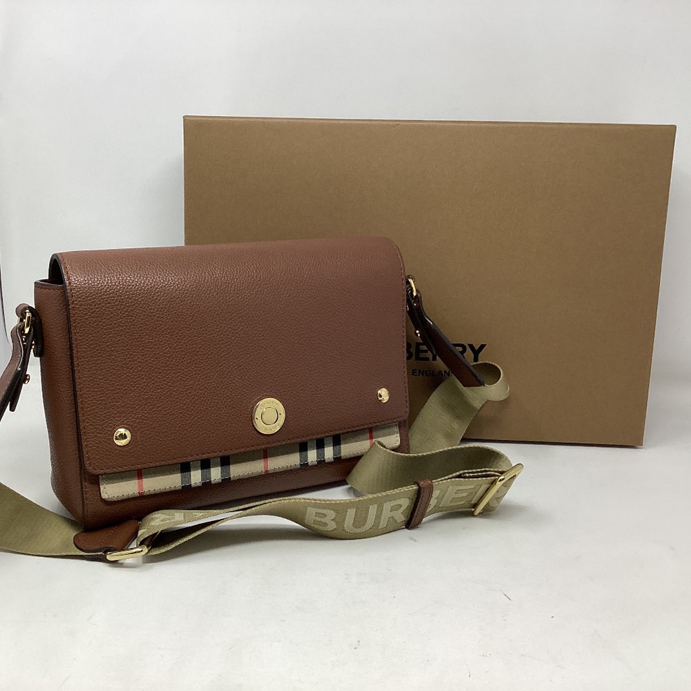 BURBERRY  NOTE BAG